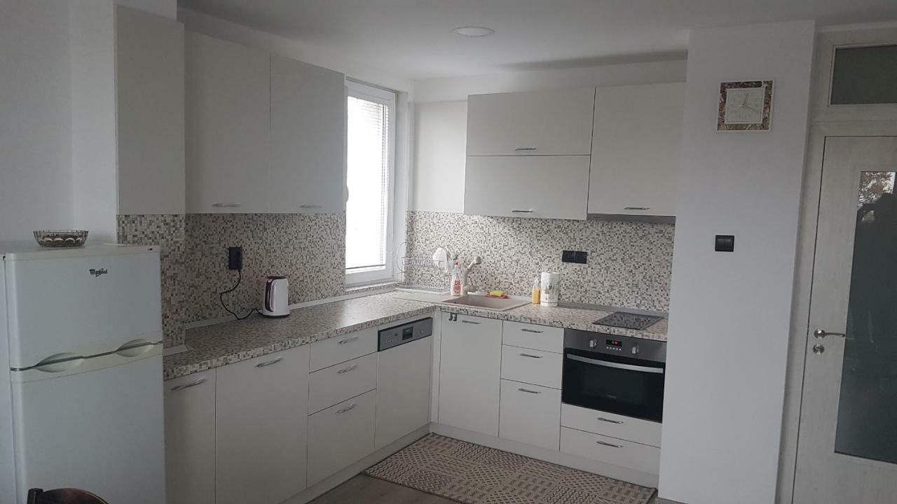 Roza Apartment Varna Exterior photo